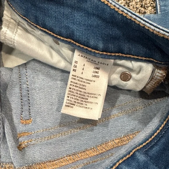 AE Next Level Patched High-Waisted Jegging NWOT - Picture 10 of 12